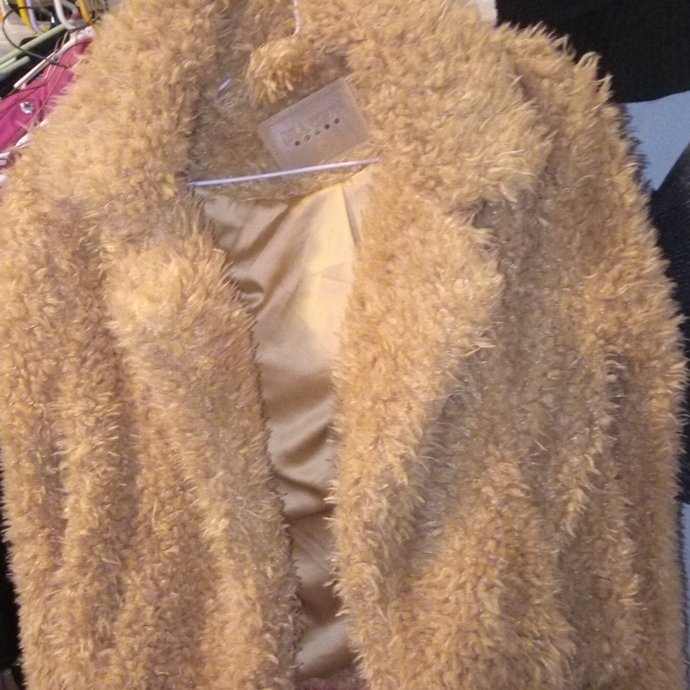 Classy Blank NYC Tan Fuzzy Teddy Jacket for Women, Size S